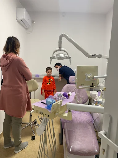 Life Dental Spa Cluj Clinica stomatologica laser 5